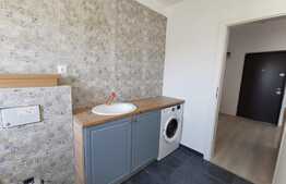 Apartament nou finisat, 2 camere semidecomandate, 60mp! zona strazii Eroilor!