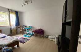 Apartament 3 camere, semidecomandat, zona Hermes!