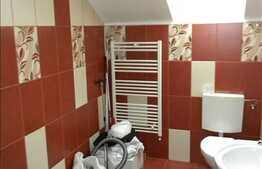 Apartament cu scara interioara, 4 camere, 98 mp, zona Muzeul Apei