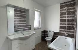 Duplex de vanzare, 120 mp, 250 teren, finisat recent, zona Tauti 