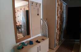 Apartament 2 camere, decomandat, loc de parcare, zona Stejarului! 