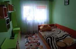 Apartament 2 camere, decomandat, loc de parcare, zona Stejarului! 