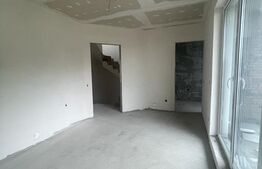 Casa cuplata pe 3 niveluri, garaj, terasa circulabila , 160 mp utili! Panorama ! 