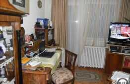 De vanzare 2 camere, 40 mp utili, zona Clabucet, cu boxa la subsol