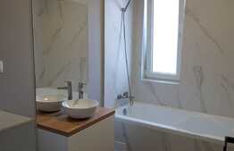 Apartament decomandat, terasa, balcon, incalzire in pardoseala, lift, zona Metro