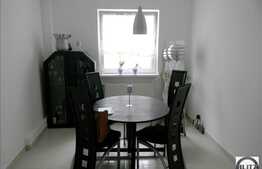 Apartament de vanzare4 camere, 85 mp, zona Donath. Boxa inclusa!