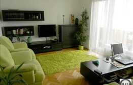 Apartament de vanzare4 camere, 85 mp, zona Donath. Boxa inclusa!