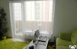 Apartament de vanzare4 camere, 85 mp, zona Donath. Boxa inclusa!