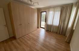 Apartament de 3 camere, 78 mp, zona Tractorul 