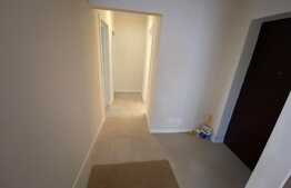 Apartament de 3 camere, 78 mp, zona Tractorul 