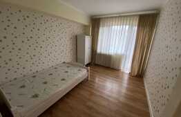 Apartament de 3 camere, 78 mp, zona Tractorul 