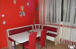 1 camera de vanzare, 39 mp utili, zona strazii Vanatorului, cu boxa si parcare