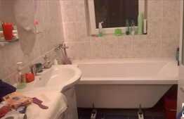 De vanzare 2 camere, 55 mp, balcon, parcare cu CF! Zona strazii Eroilor!