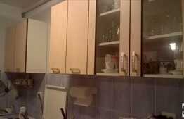 De vanzare 2 camere, 55 mp, balcon, parcare cu CF! Zona strazii Eroilor!