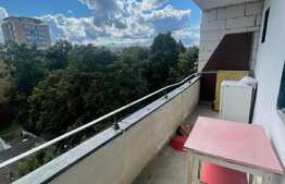 Apartament 2 camere, 50 mp, balcon, zona Iulius Mall