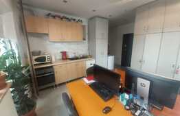 Apartament 3 camere pretabil pentru birou!