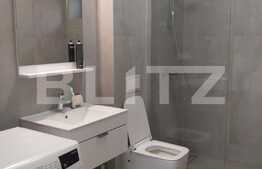 Apartament superfinisat, 3 camere, parcare, zona Complex Platinia Shopping Center