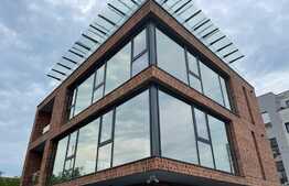 Cladire nou construita, 550 mp, finisaje premium, ideal sediu firma/clinica