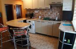 Apartament de 3 camere, loc de parcare, zona Tineretului