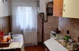 Apartament 2 camere decomandate, etaj intermediar, 50 m2 zona strazii Calea Floresti, Manastur 