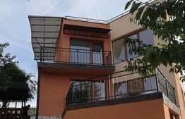 Vila cu arhitectura unica, 230 mp, 800 mp teren, Sannicoara