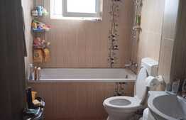 Apartament cu 3 camere decomandate, parcare, zona strazii Cetatii