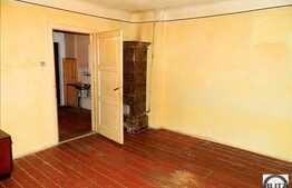 De vanzare 1 camera in zona strazii Bucuresti, cu parcare