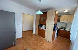 Apartament de 3 camere, 85 mp, 2 locuri de parcare, zona McDonald's