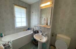 Apartament de 3 camere, 85 mp, 2 locuri de parcare, zona McDonald's