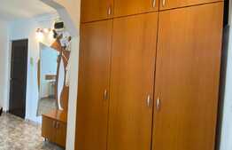 Apartament cu 2 camere, decomandat, 60 mp, parcare, zona străzii Gheorghe Lazăr