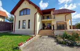 Casa individuala superba, teren, terasa, garaj, Pet-Friendly, zona Dambul Rotund