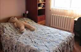 3 camere, 65 mp, decomandat, zona strazii Lacul Rosu