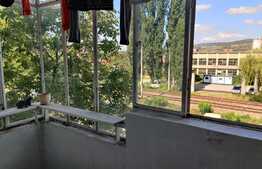 Apartament 2 camere, etaj intermediar, decomandat, 51mp, zona Fabricii de Zahar