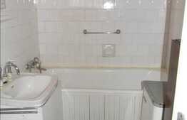 De vanzare apartament 2 camere decomandate, in zona Profi. Boxa inclusa!