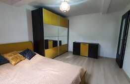 Apartament 3 camere, semidecomandat, zona strazii Edgar Quinet