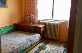 Apartament 2 camere, decomandate, etaj intermediar