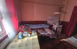 Apartament 2 camere la casa cu curte de 40mp