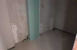 Apartament 2 camere, 46 mp, balcon, zona strazii Teilor!