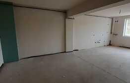 Apartament 3 camere, 53 mp, balcon, zona strazii Teilor!