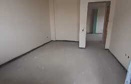 Apartament 3 camere, 53 mp, balcon, zona strazii Teilor!