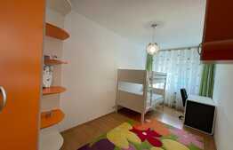 Apartament de 2 camere, decomandat, 50mp, parcare, zona McDonald's