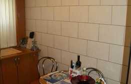 Vanzare 2 camere decomandate, zona Billa. Boxa, garaj si loc de parcare incluse!