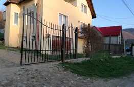 Casa spatioasa 240mp, teren 1800mp, situata la 15 km de Brasov