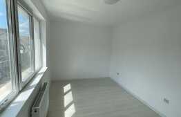 Apartament 2 camere, 43 mp., garaj, finisat, zona Teilor