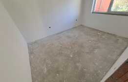 Apartament 3 camere, gradina, semifinisat, parcare! Zona strazii Fagului!