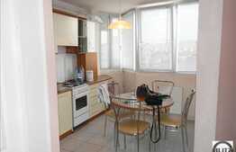 Vanzare apartament decomandat in zona Aurel Vlaicu