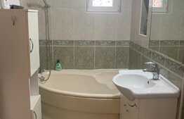 Aparatament de 4 camere, decomandat, parcare, zona Astra