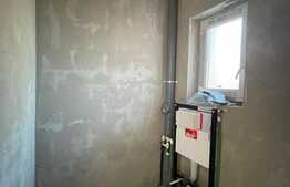 Casa cuplata de vanzare, 120 mp, 245 teren, zona linistita de case, Avram Iancu 