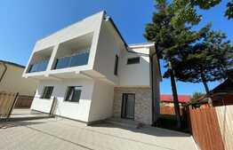 Casa cuplata de vanzare, 120 mp, 245 teren, zona linistita de case, Avram Iancu 