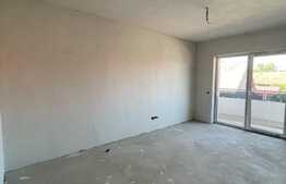 Casa cuplata de vanzare, 120 mp, 245 teren, zona linistita de case, Avram Iancu 